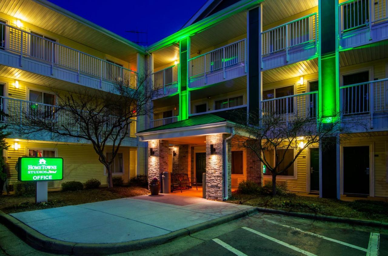 Hometowne Studios By Red Roof Winston-Salem - University Pkwy Exterior photo