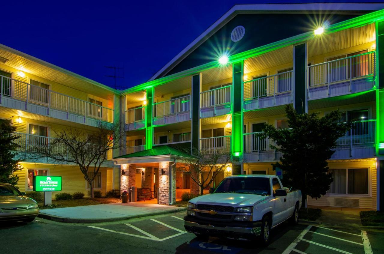 Hometowne Studios By Red Roof Winston-Salem - University Pkwy Exterior photo